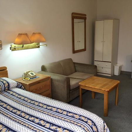 Tamuning Plaza Hotel Dış mekan fotoğraf