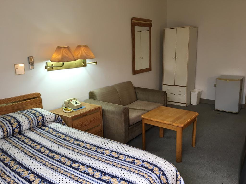 Tamuning Plaza Hotel Dış mekan fotoğraf