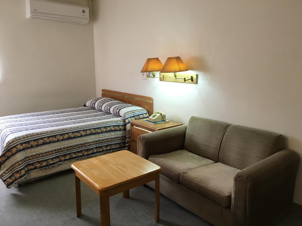Tamuning Plaza Hotel Dış mekan fotoğraf