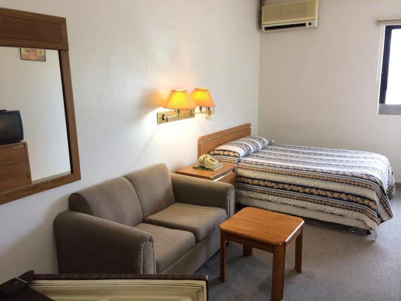 Tamuning Plaza Hotel Dış mekan fotoğraf